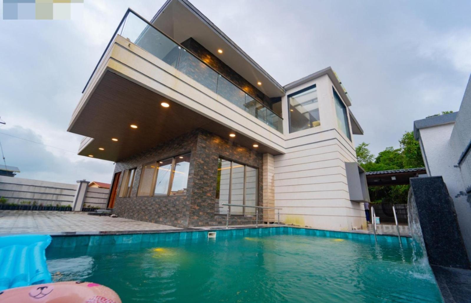 Willa Cabana Luxury Palace Lonavla Zewnętrze zdjęcie